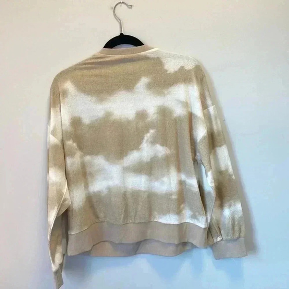 Urban Daizy White and Tan Sweatshirt - Picture 2 of 5